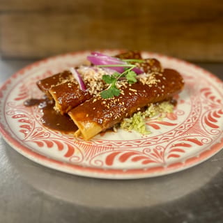 Enchiladas Pollo Mole